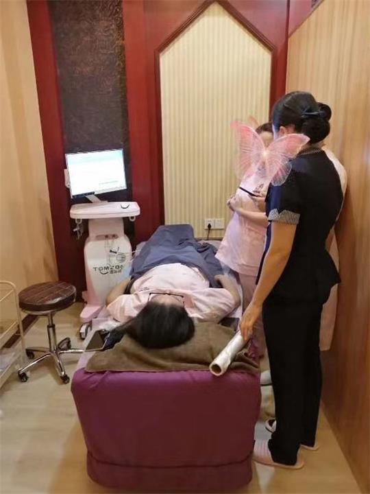 便攜式盆底康復(fù)治療儀，解決產(chǎn)康從業(yè)者上門產(chǎn)康服務(wù)